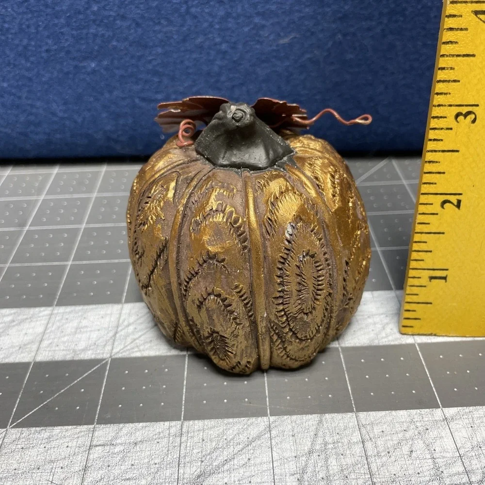 Pumpkin With Metal‎ Leaf Decor Midwood Brands